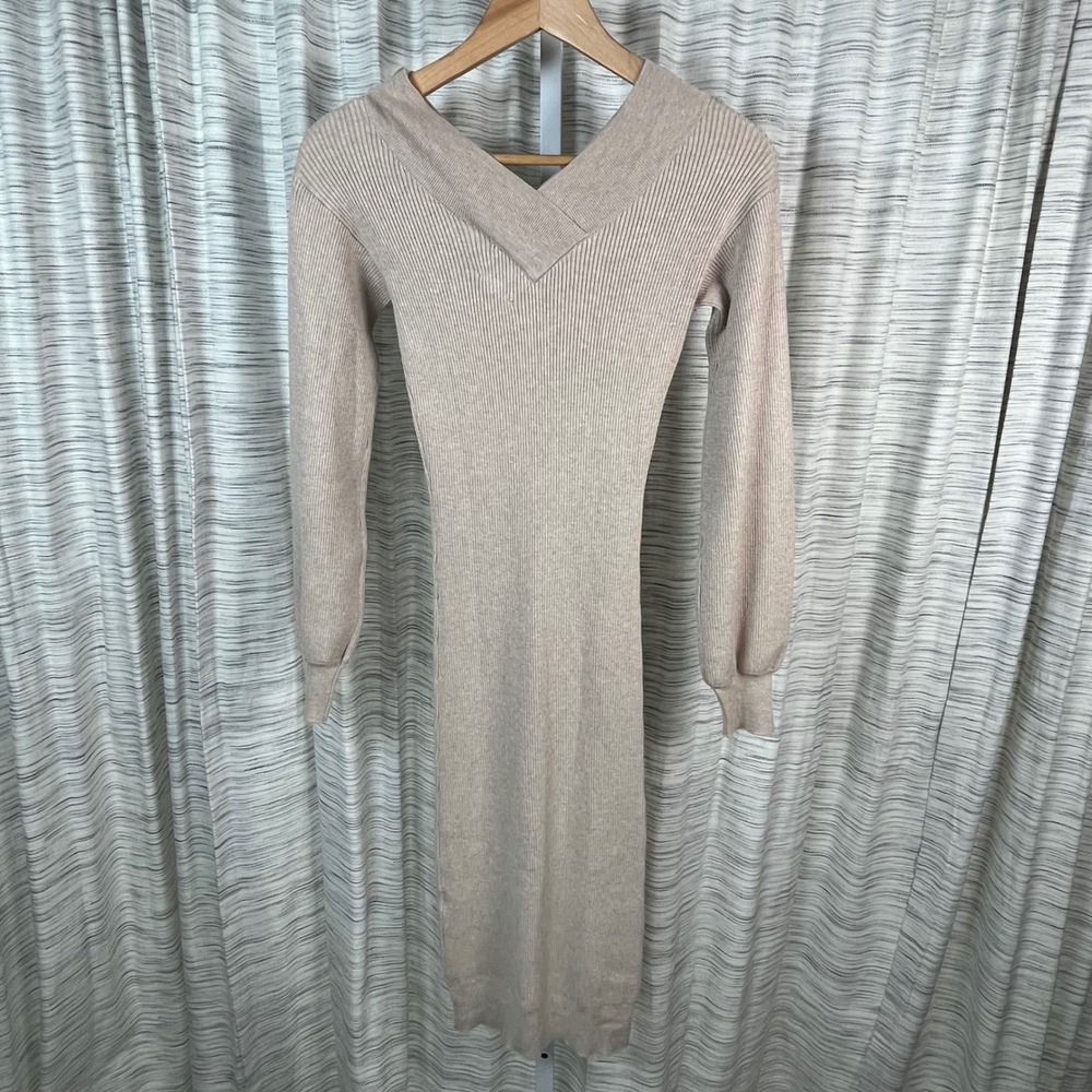 Hippie Rose Beige Ribbed Knit V-Neck Long Sleeveโ Midi Sweater Dress XS M0S50525